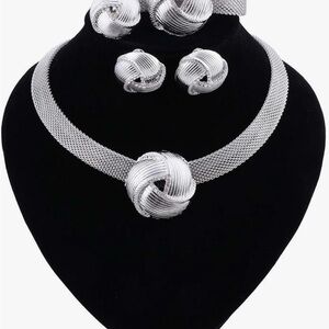 Elegant Silver Knot Jewelry Set